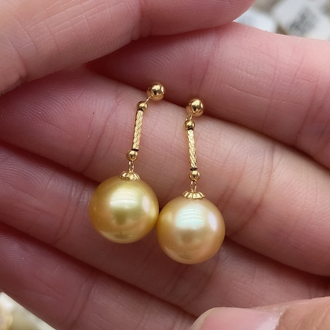 18K金镶嵌耳饰海水珍珠