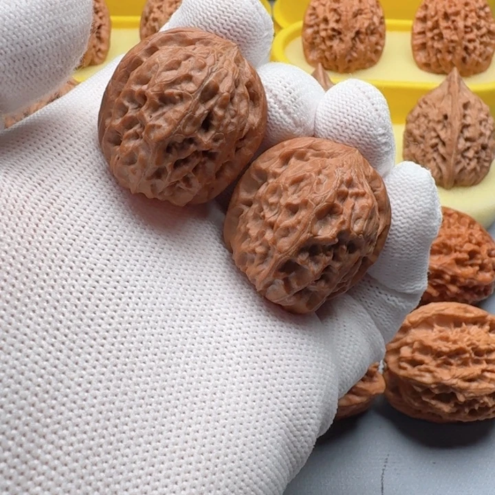 核桃福利野生小手捻