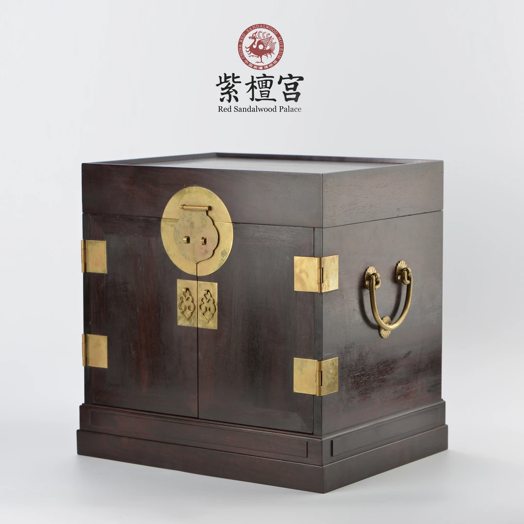 印度小叶紫檀制官皮箱