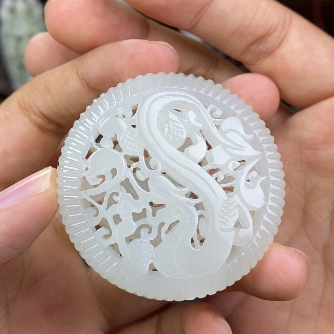 未镶嵌和田玉挂件