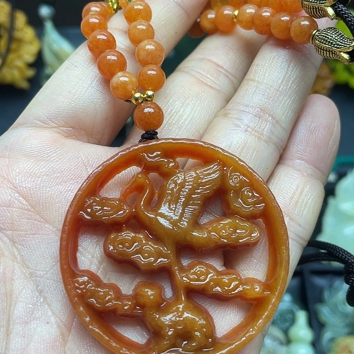 未镶嵌蛇纹石玉颈饰