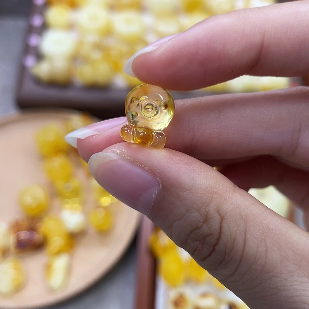未镶嵌琥珀珠宝奇石小章鱼