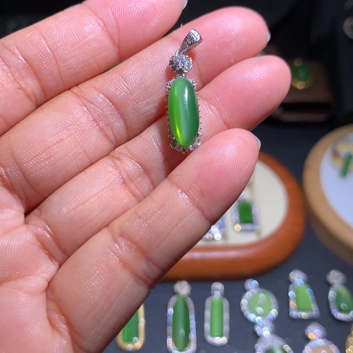 和田玉(碧玉)银S925镶嵌颈饰