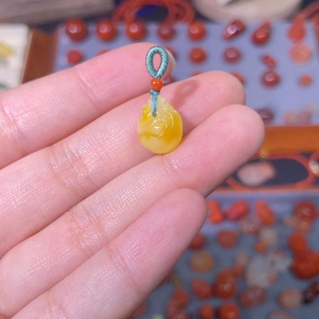 未镶嵌蜜蜡裸石小钱袋