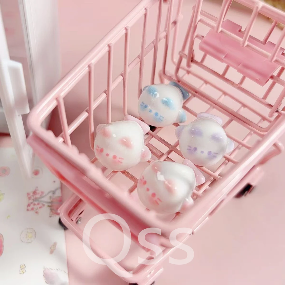 Qss定制可爱KT猫飞机 DIY挂件微景观摆件车装饰品迷你车载桌面