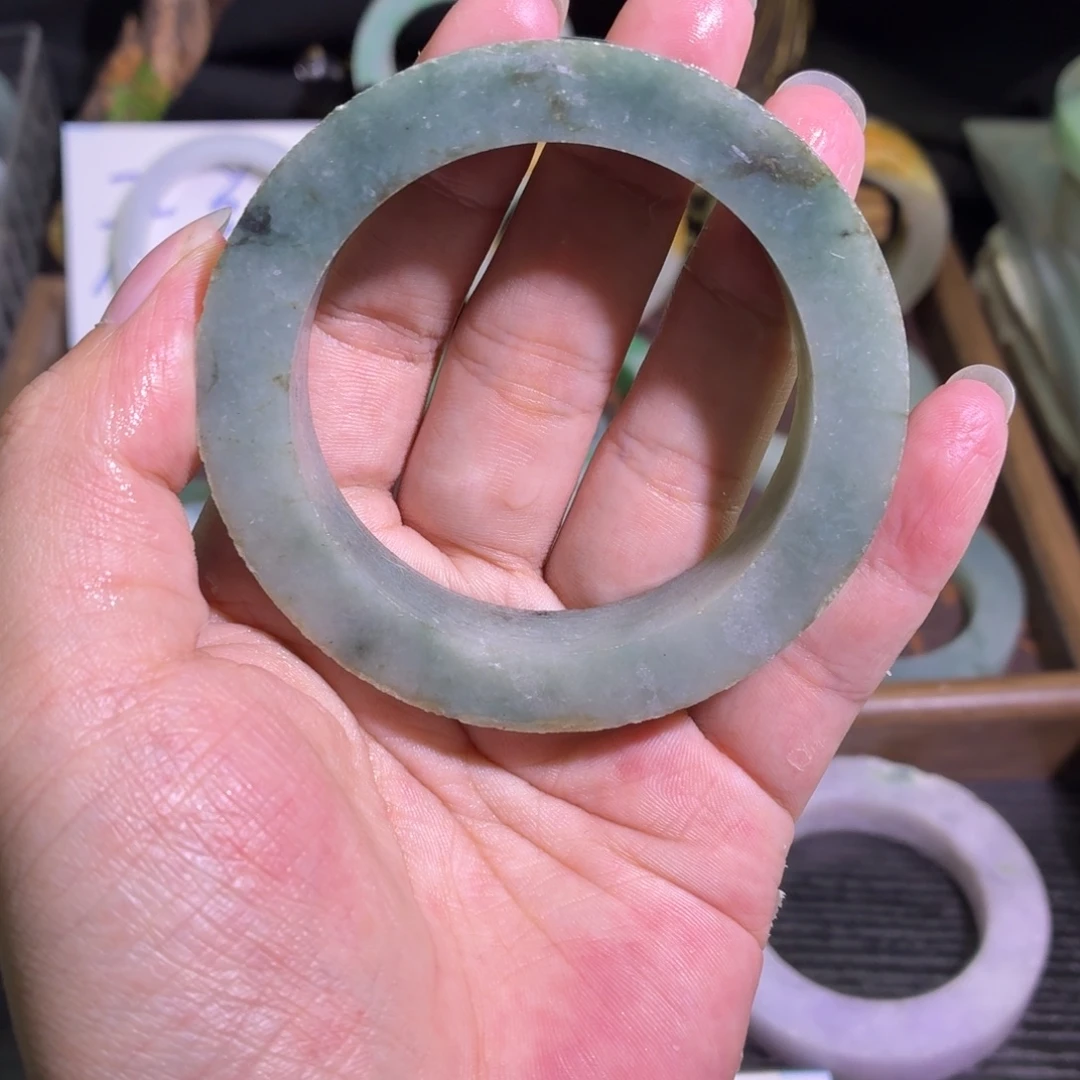 定制翡翠未镶嵌缅甸翡翠A货手镯毛胚定制
