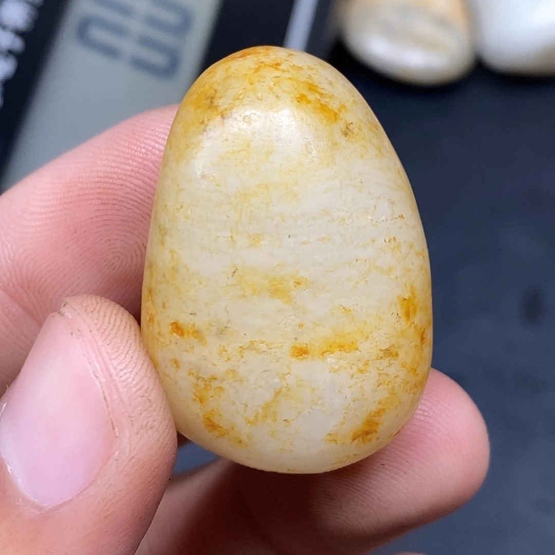 和田玉（糖玉）未镶嵌挂件