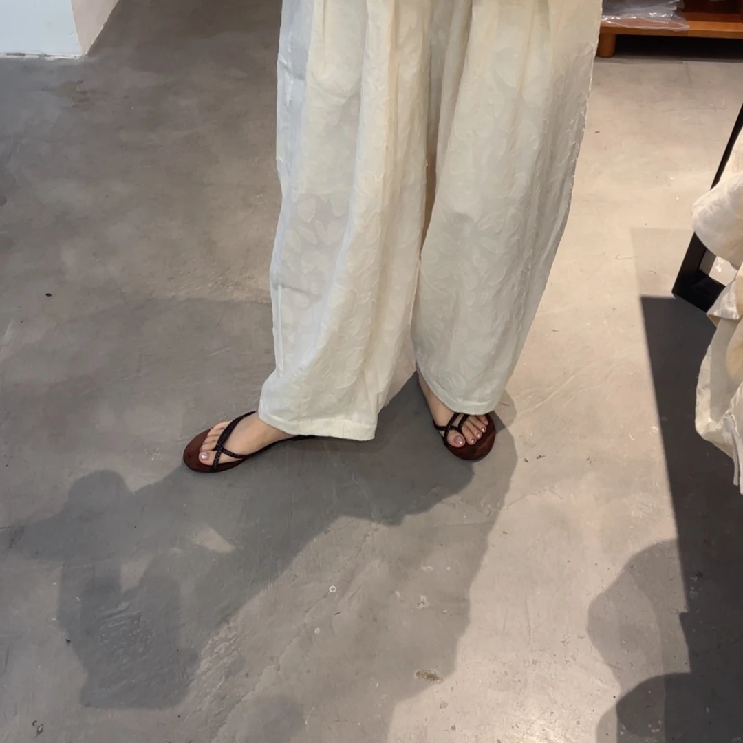 景德镇市陶瓷艺术品啊*狼