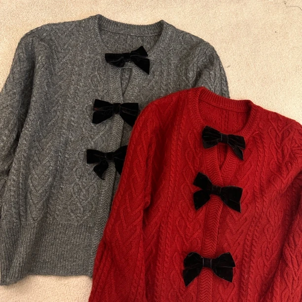 丸子姐姐冬季新品/绵羊毛兔毛蝴蝶结麻花纹毛衣