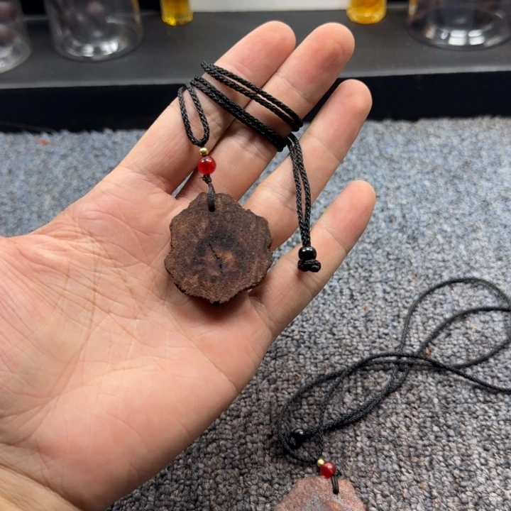 藤类01降真香随型牌子