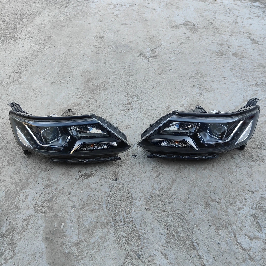 适用16-19款吉利远景X6前大灯前照明灯前车灯远近光灯