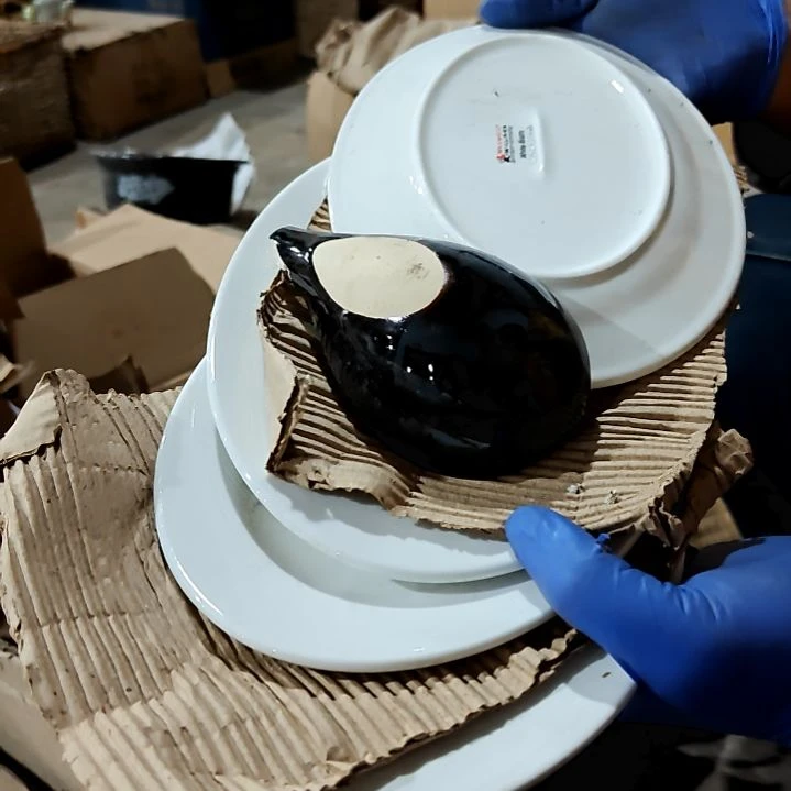 瓷片盘子碗茶壶啥都有九寸