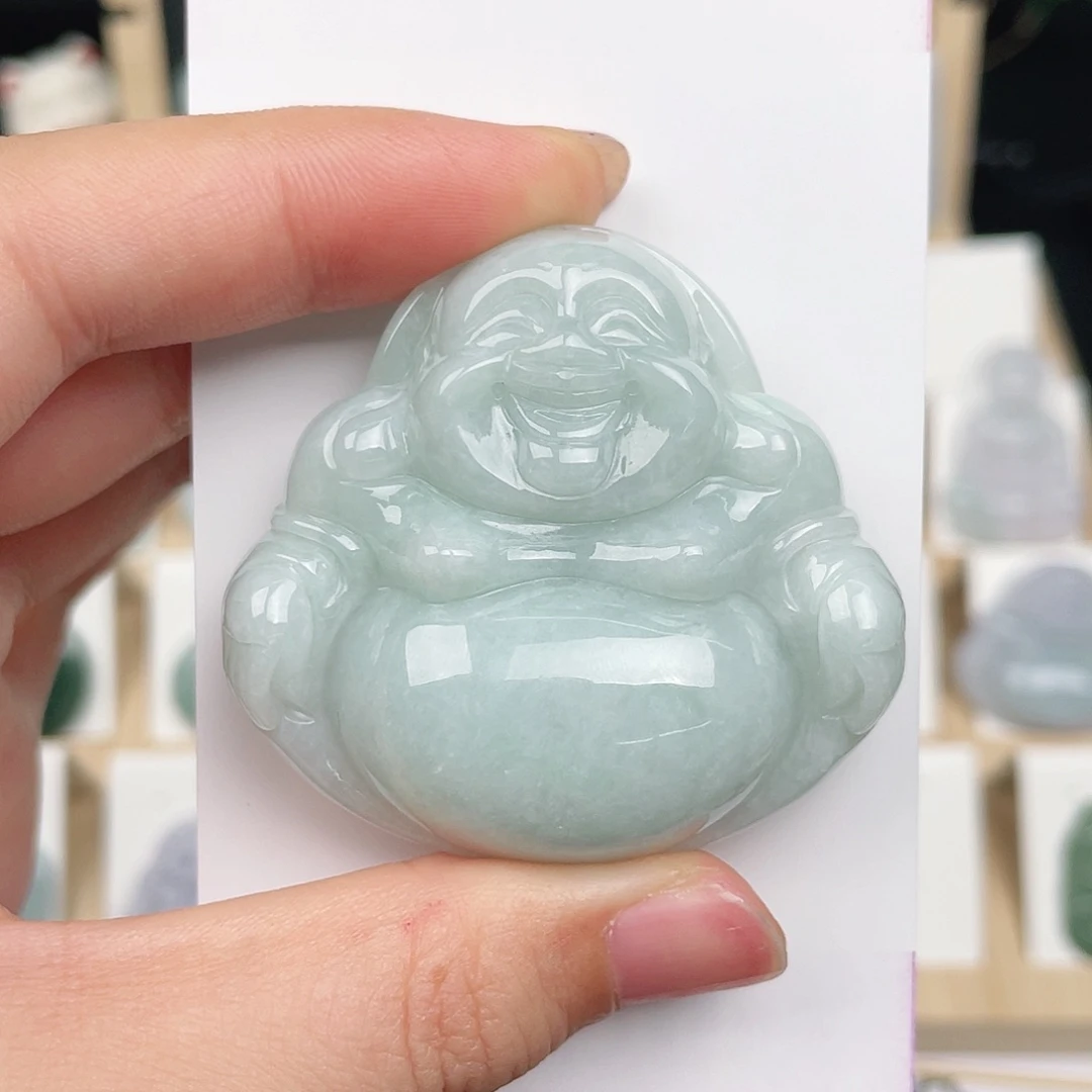 翡翠未镶嵌颈饰佛公