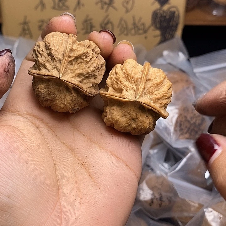把件文玩核桃    185