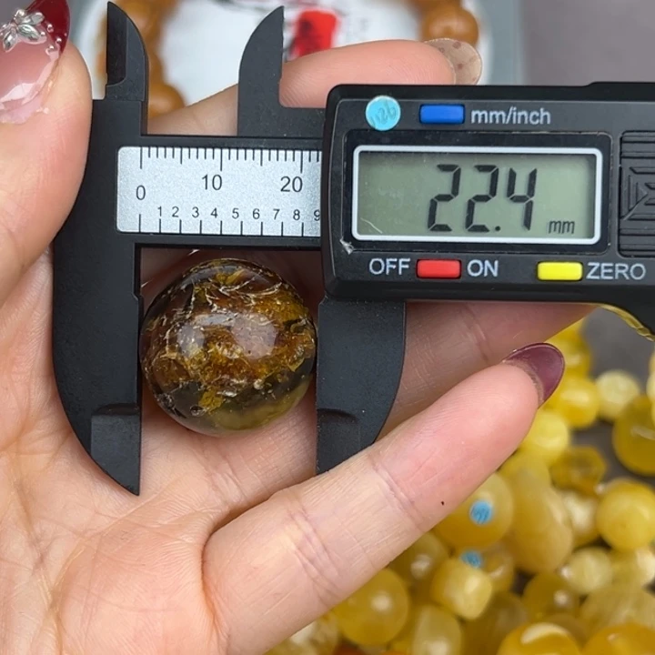 琥珀裸石未镶嵌微瑕43