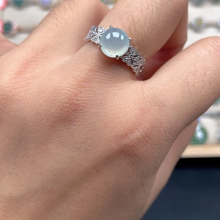 翡翠未镶嵌戒指戒指