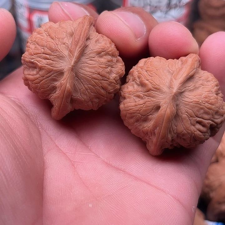 把件文玩核桃血麒麟38