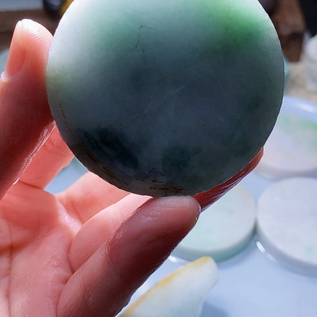 翡翠未镶嵌颈饰5888