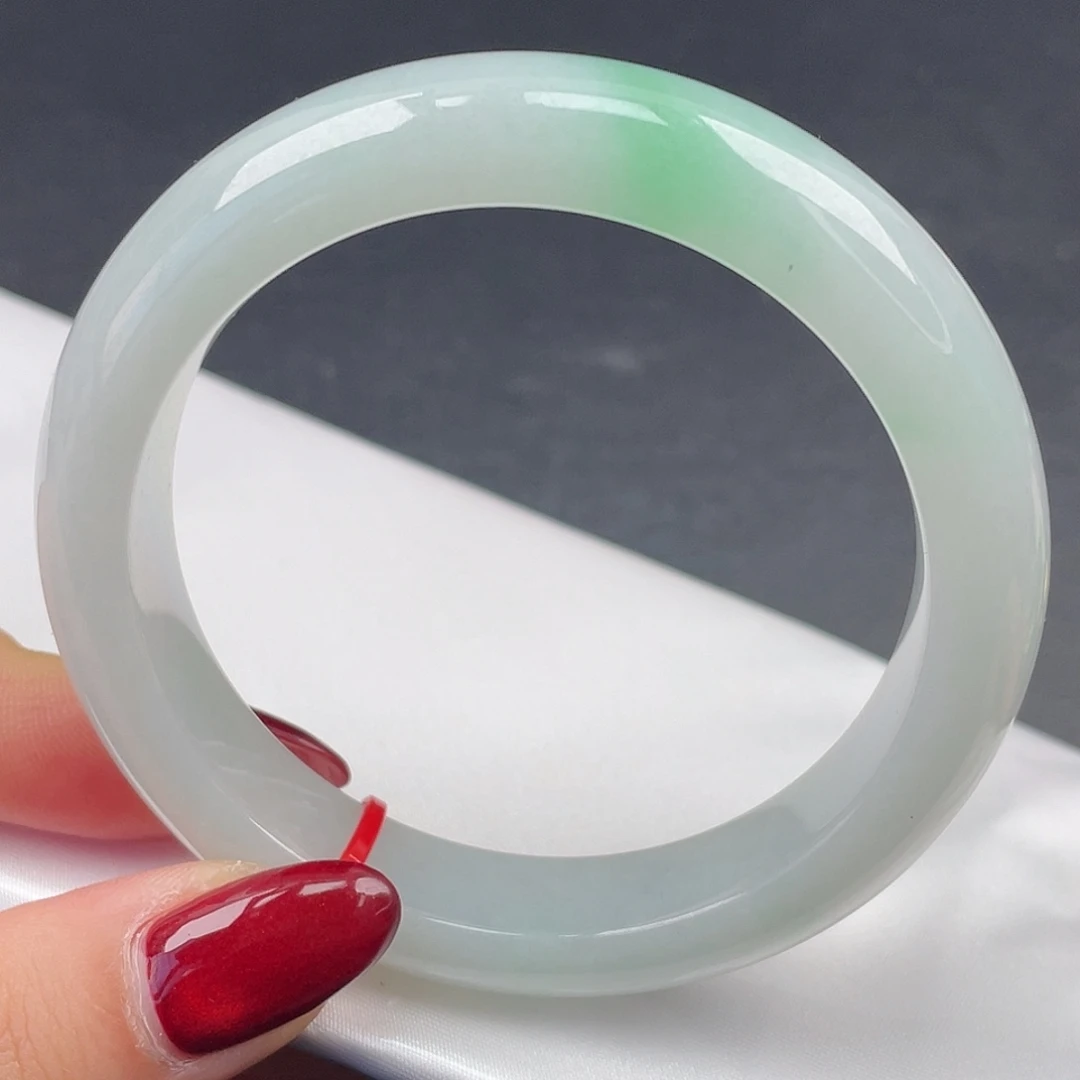 翡翠未镶嵌手镯56圈口