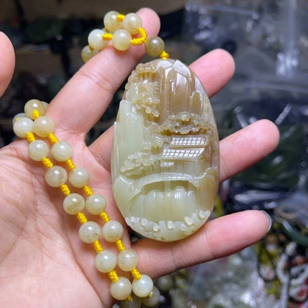 天然和田玉山水毛衣链男女通用财源滚滚来有靠山