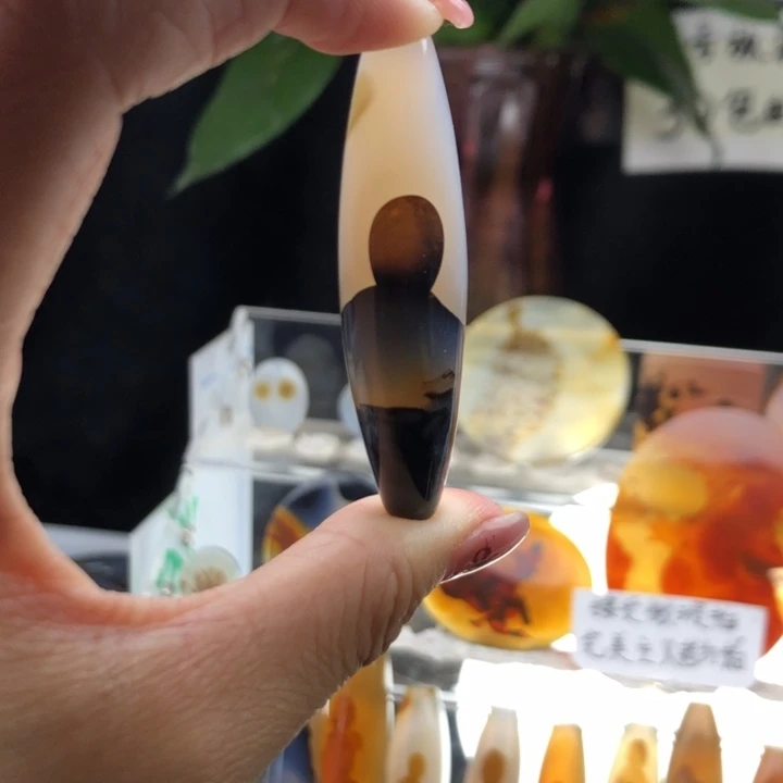 玛瑙/玉髓颈饰未镶嵌9