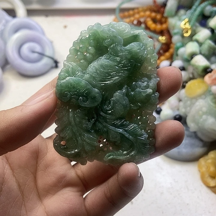 定制翡翠未镶嵌天然翡翠