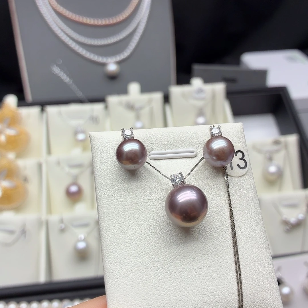 非金属福利款套装