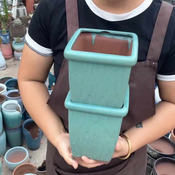 紫砂花盆口14高19瑕疵瑕疵