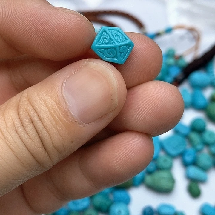 未镶嵌绿松石珠宝奇石