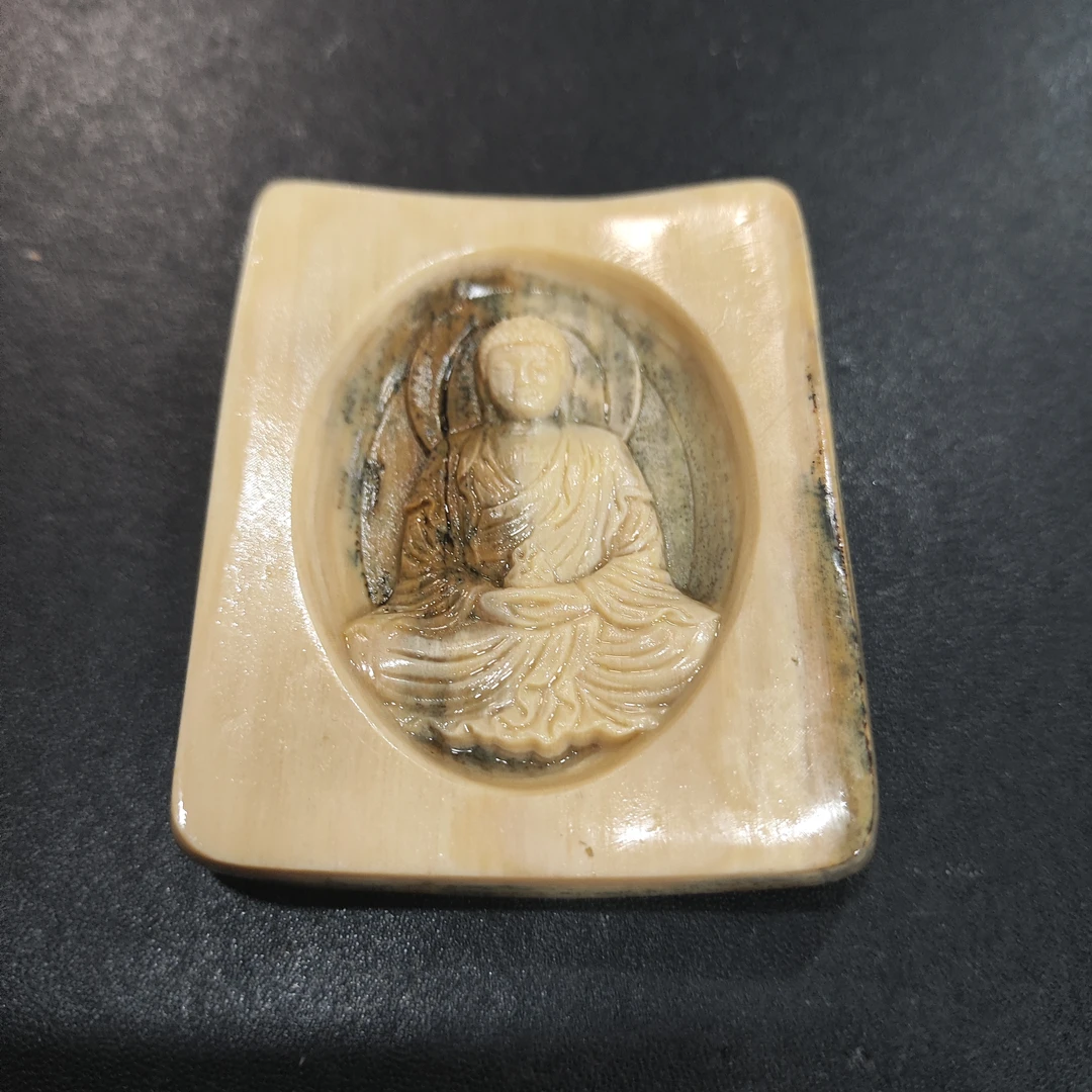 猛犸约43.8克雕刻件BC3252