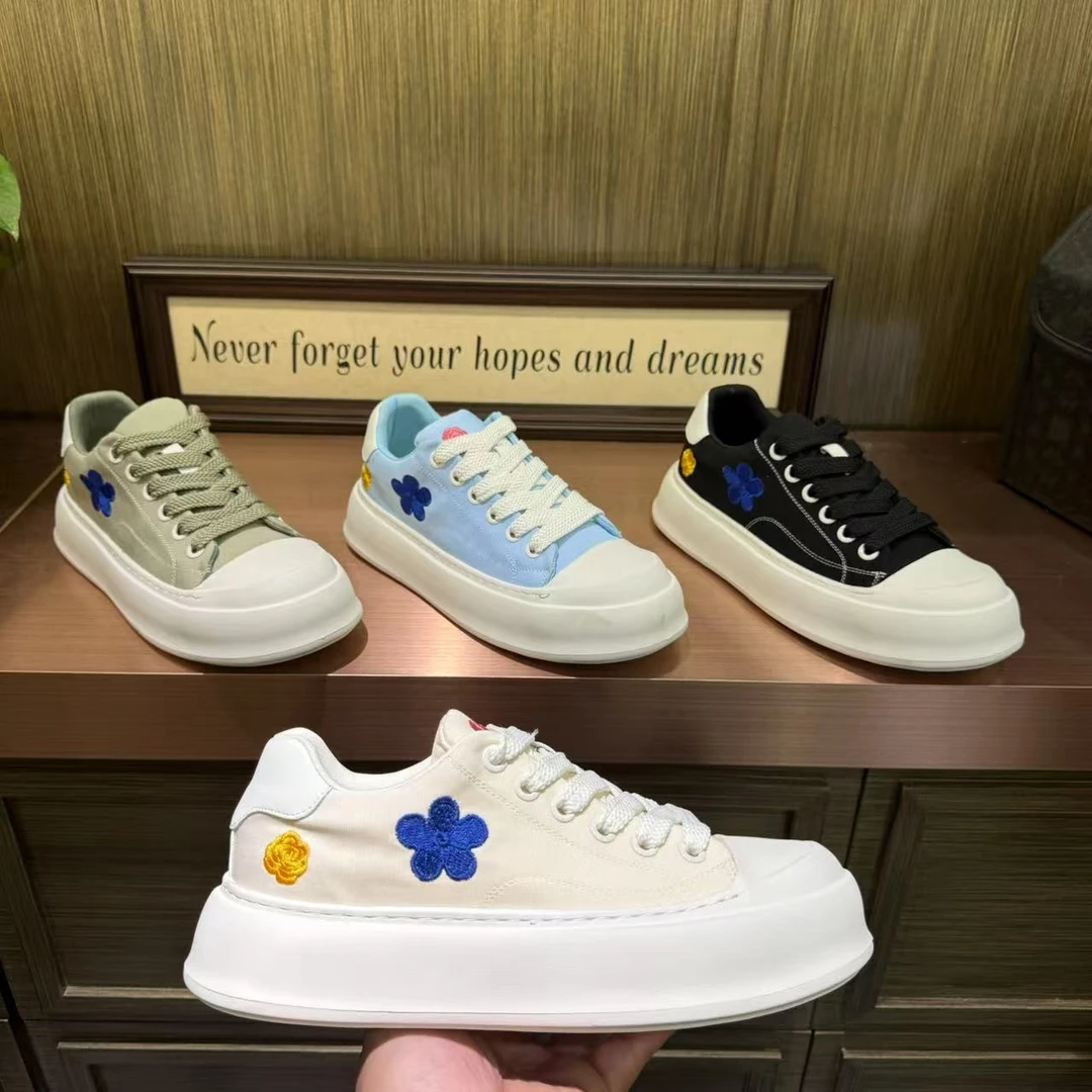 2025春夏季新款透气时尚百搭潮流舒适软底轻便男款休闲鞋（皮鞋码）