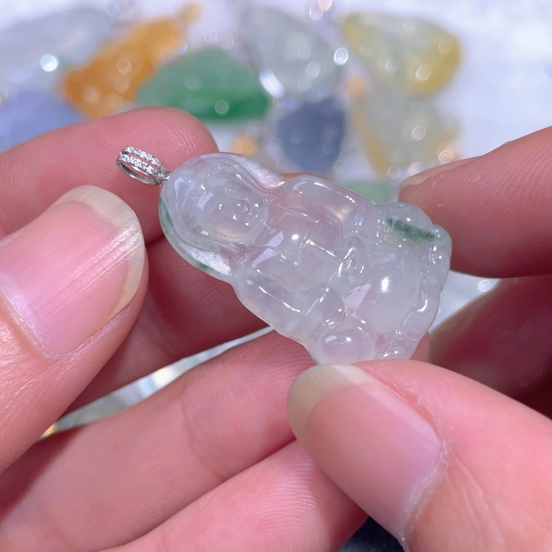 颈饰18K金镶嵌翡翠翡翠