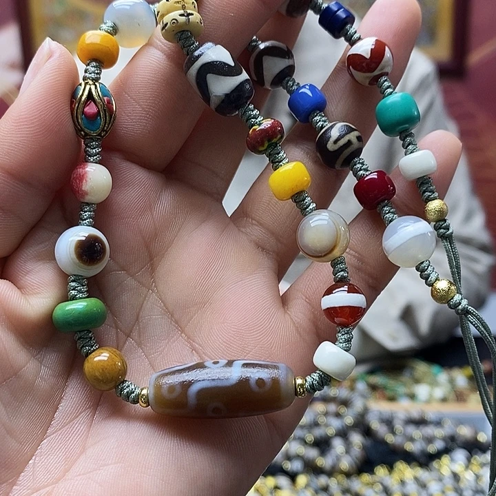 玛瑙/玉髓合金颈饰