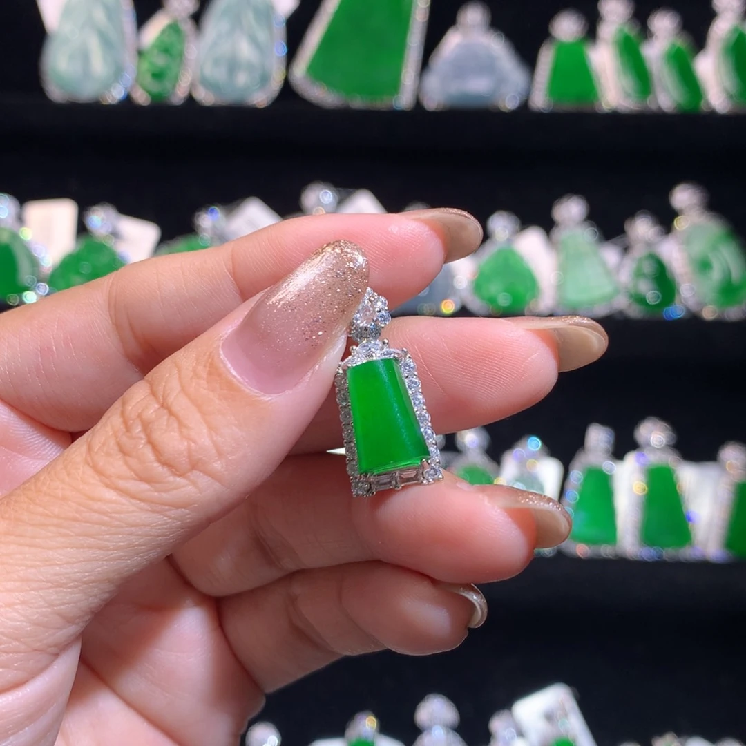 【闪购商品】翡翠银S925镶嵌颈饰天然翡翠