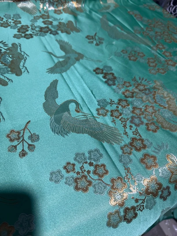 绿色中式风仙鹤梅花织锦缎布料古装汉服唐装旗袍丝绸缎服装面料