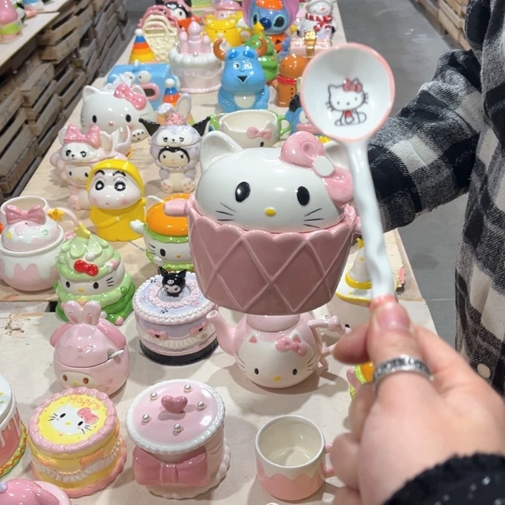 紫砂茶案这么多人在一起的时候