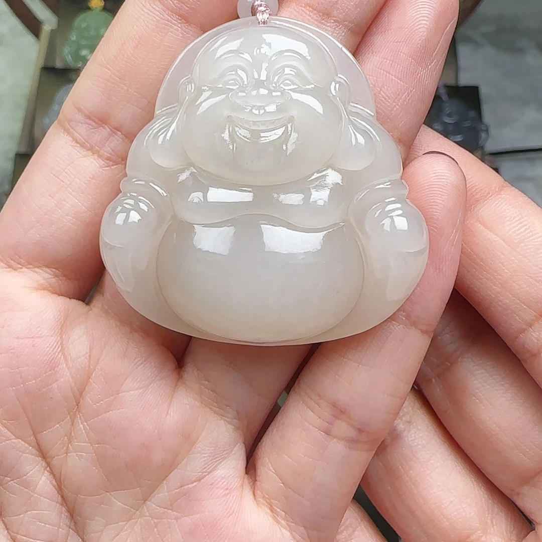 和田玉未镶嵌吊坠(赠链)