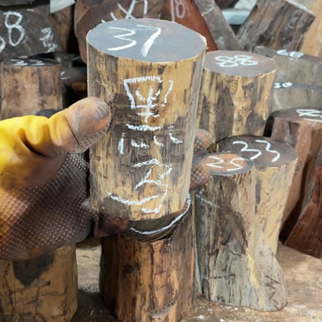 【闪购商品】交趾黄檀（大红酸枝）