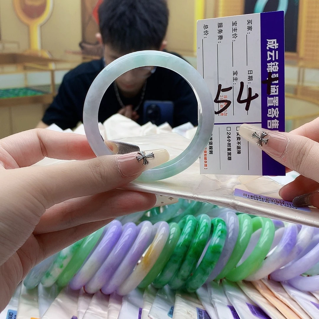 翡翠未镶嵌手镯nn