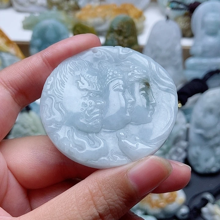 翡翠未镶嵌颈饰翡翠