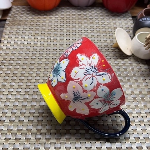 微瑕，不能明火，早餐杯一个红