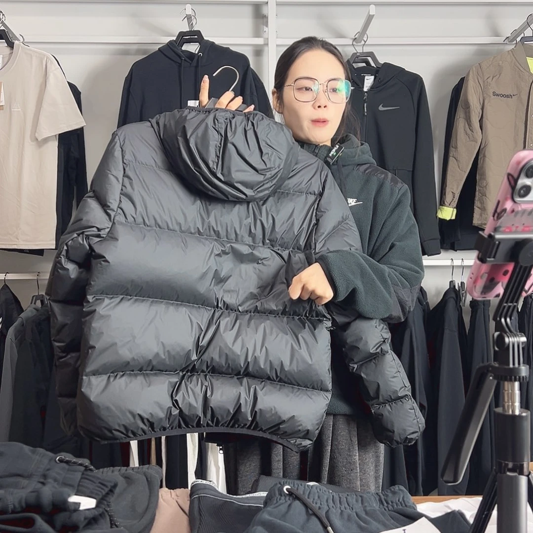 断码羽白色L码120-140斤不退换