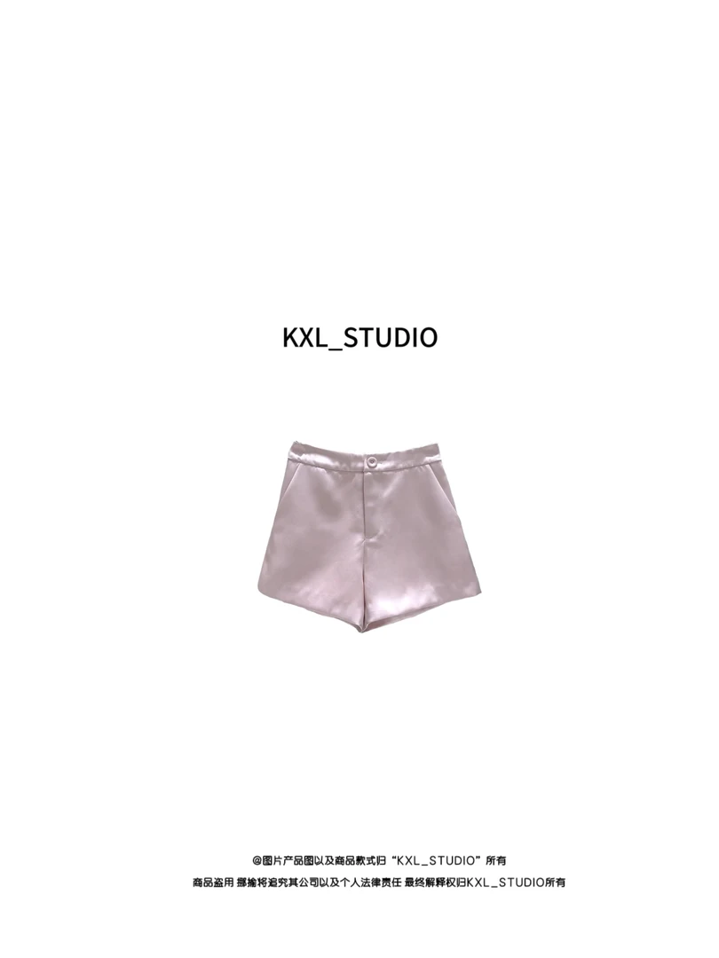 KXL-STUDIO 【KELE精选】柔粉芦畔·缎面感显瘦短裤8750