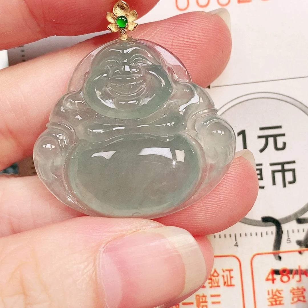 颈饰18K金镶嵌翡翠