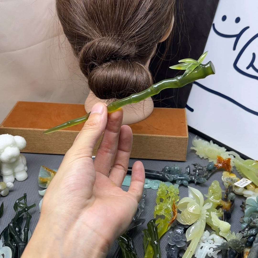 咻***～蛇纹石玉合金发饰