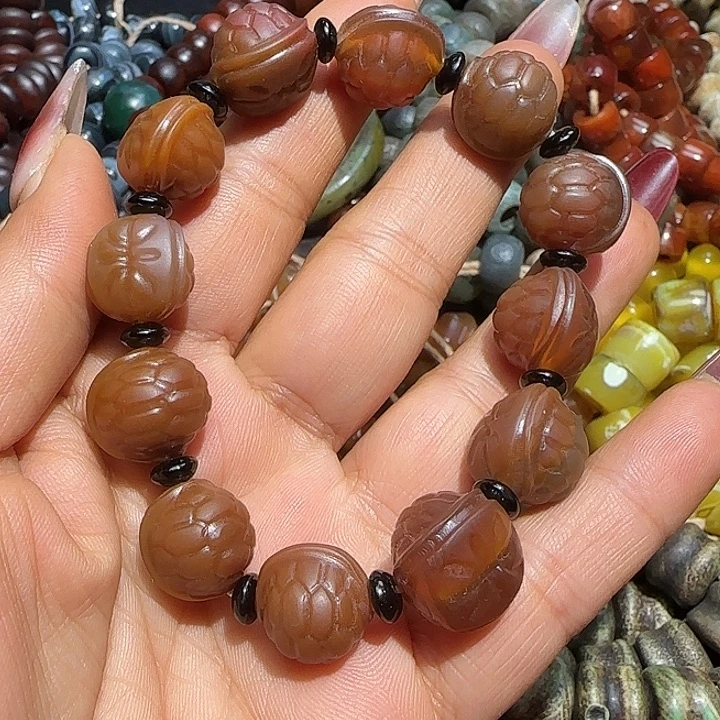 玛瑙/玉髓未镶嵌颈饰