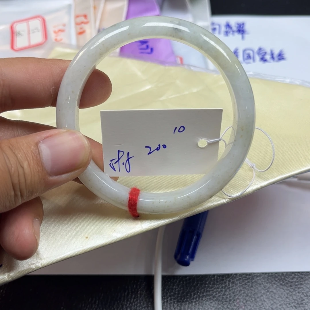 未镶嵌手镯翡翠天然缅甸