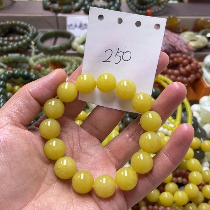 未镶嵌透闪石-蛇纹石玉手链阜****产