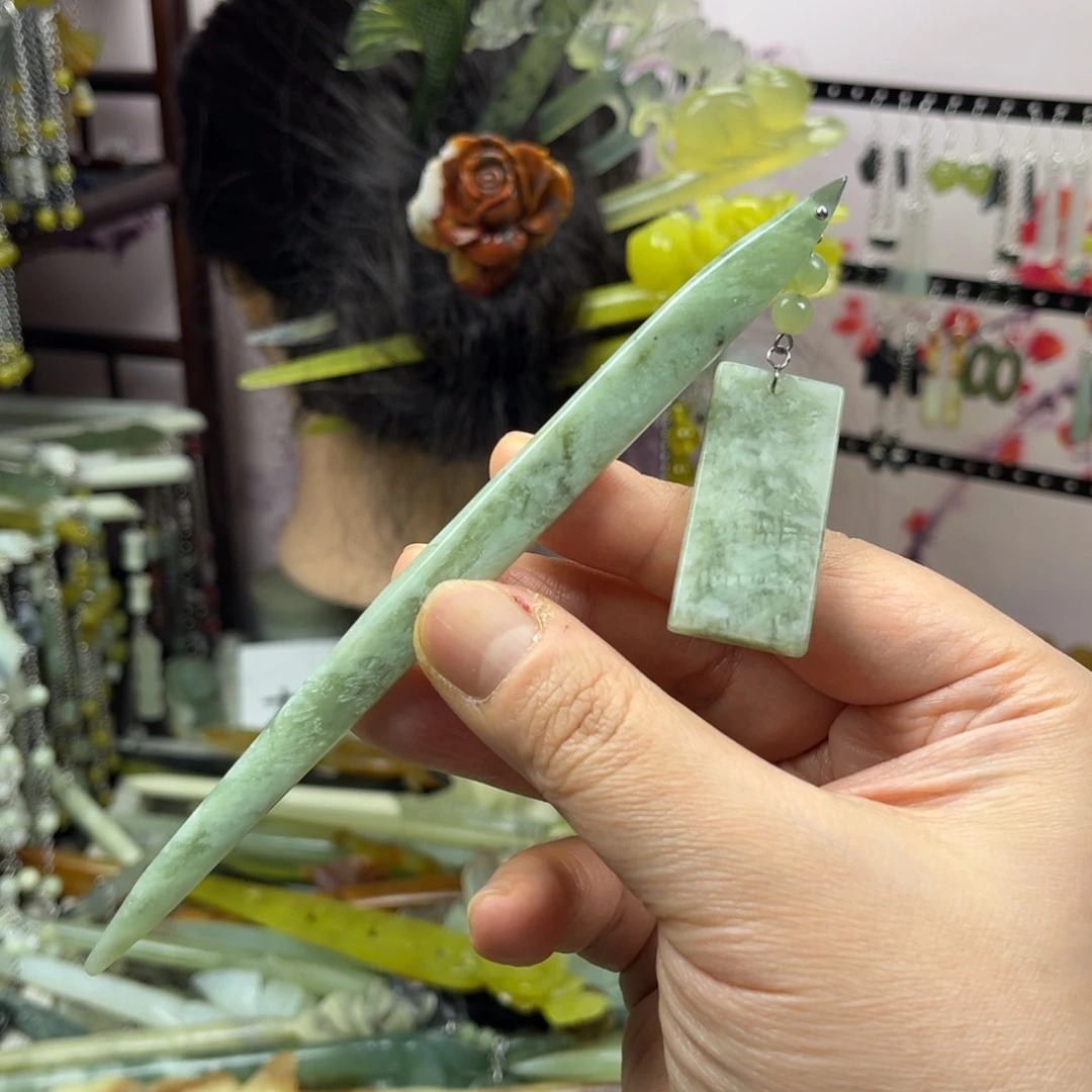 岫玉未镶嵌发饰长度15厘米左右