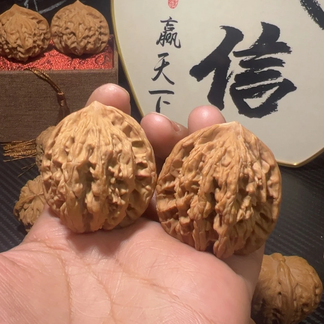 核桃全品无修虎头39+